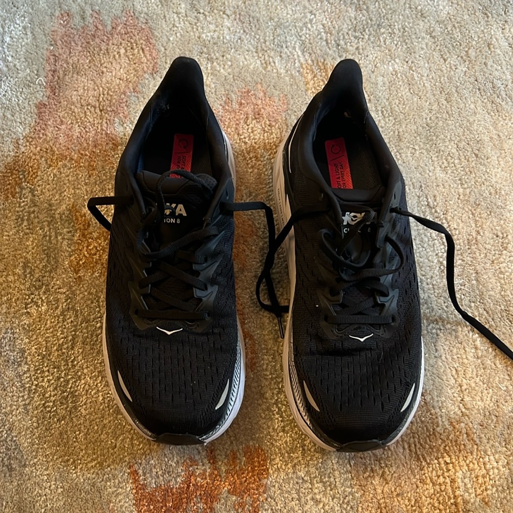 Hoka Clifton 8